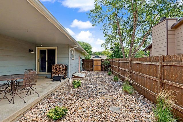 2425 N Amarado St, Wichita, KS 67205