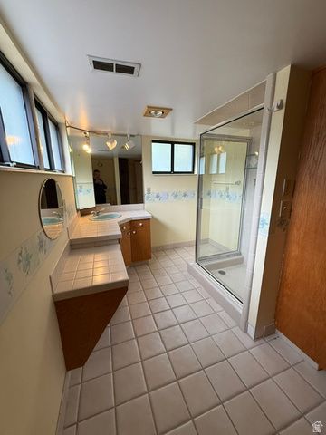 2181 E ARBOR LN, Holladay, UT 84117