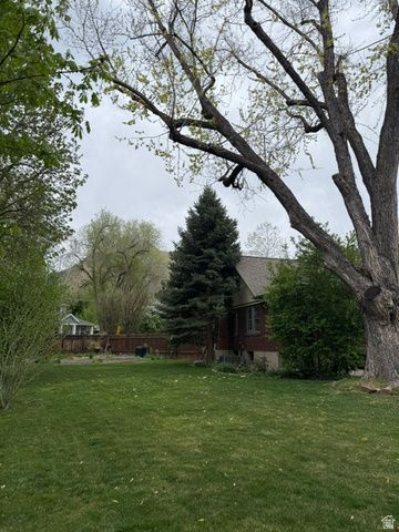 2181 E ARBOR LN, Holladay, UT 84117