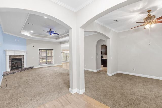 217 Glen Oaks Drive, Dothan, AL 36301