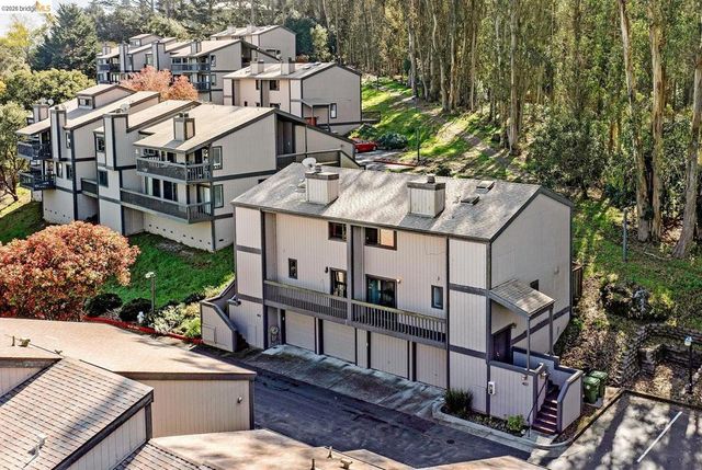 407 407 Vista Heights Rd, El Cerrito, CA 94530