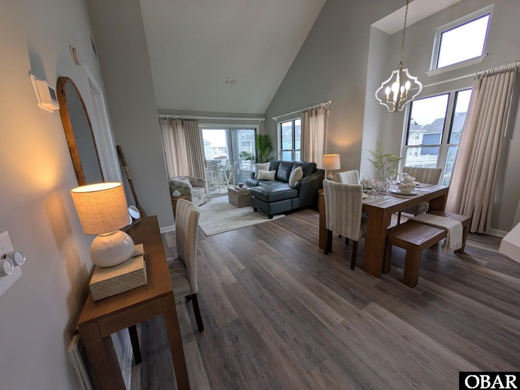 Image 9 of property listing at 421 Pirates Way, Manteo, NC 27954