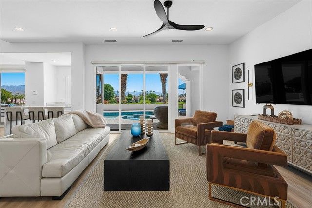 741 Mission Creek Drive, Palm Desert, CA 92211