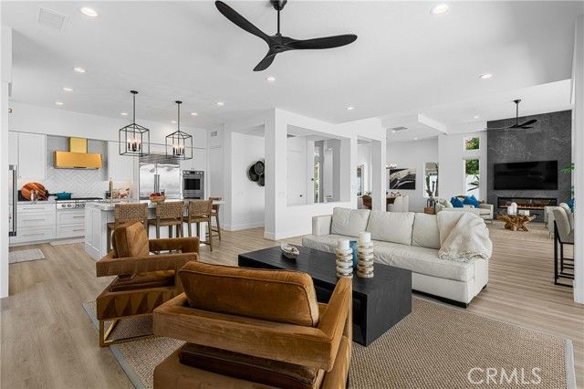 741 Mission Creek Drive, Palm Desert, CA 92211