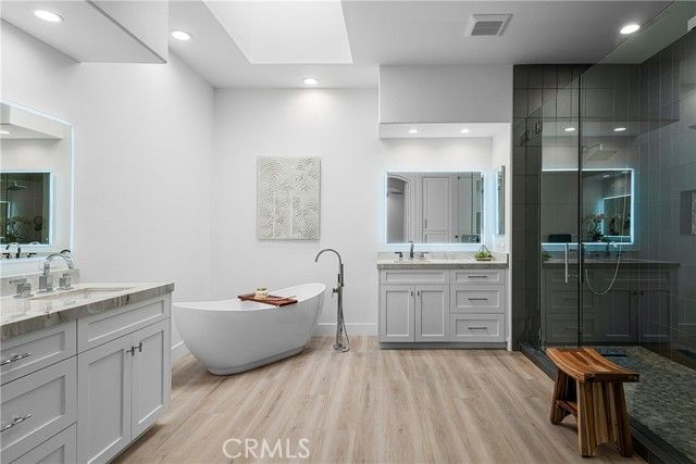 741 Mission Creek Drive, Palm Desert, CA 92211