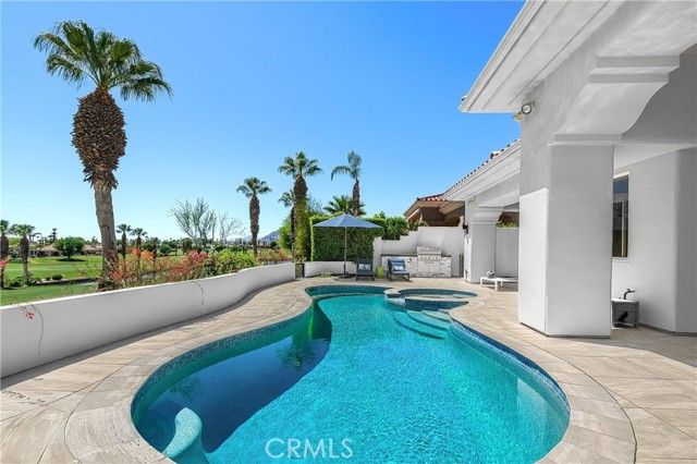 741 Mission Creek Drive, Palm Desert, CA 92211