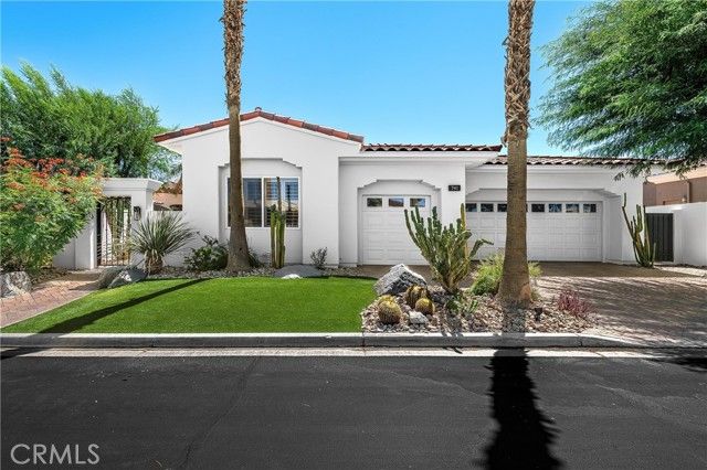 741 Mission Creek Drive, Palm Desert, CA 92211