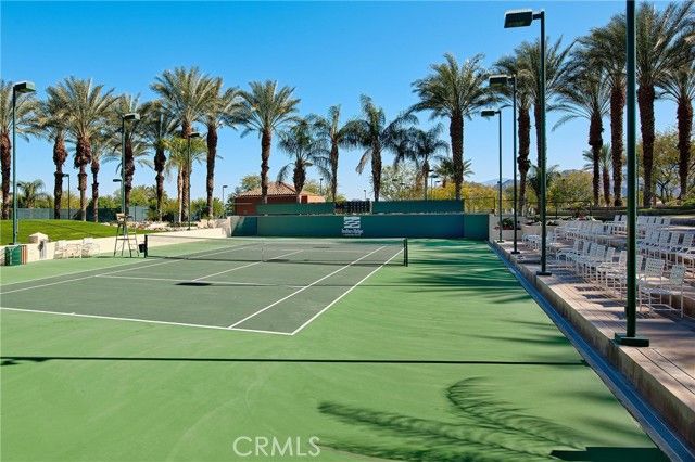 741 Mission Creek Drive, Palm Desert, CA 92211