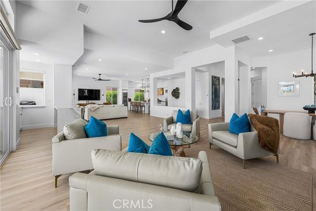 741 Mission Creek Drive, Palm Desert, CA 92211