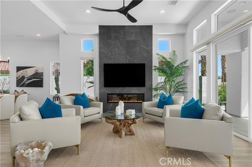 741 Mission Creek Drive, Palm Desert, CA 92211