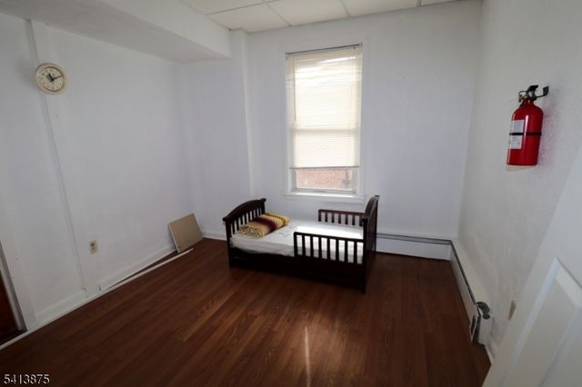 130 Wakeman Ave, Newark City, NJ 07104