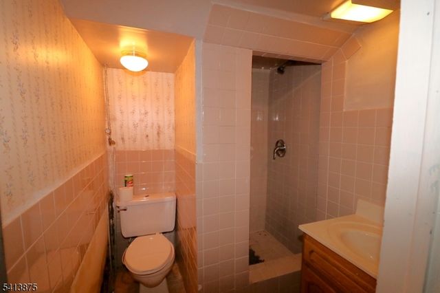 130 Wakeman Ave, Newark City, NJ 07104