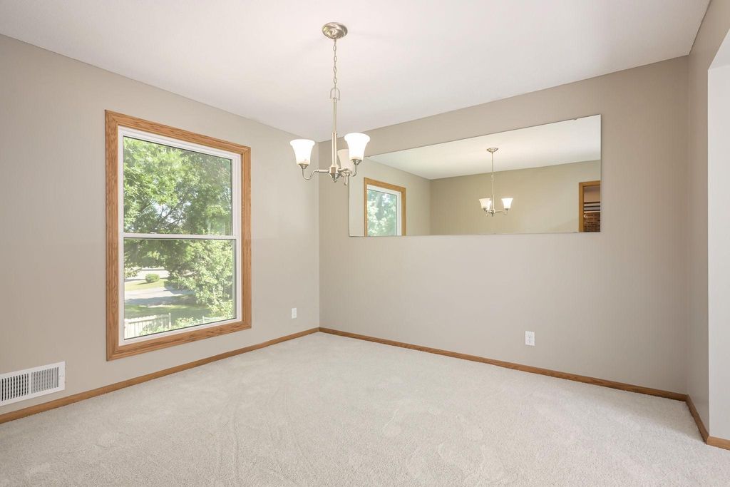 1800 James Court, Burnsville, MN 55337 — photo 5