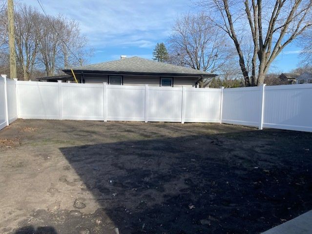 2135 13th Street, Peru, IL 61354