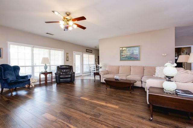 7601 Olive Hill Drive, Mabelvale, AR 72103