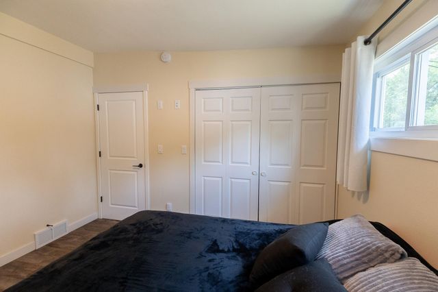 1017 18th Street S, Fargo, ND 58103