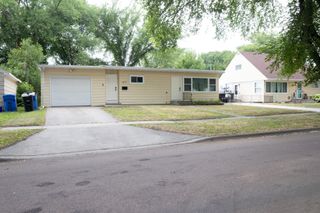 1017 18th Street S, Fargo, ND 58103