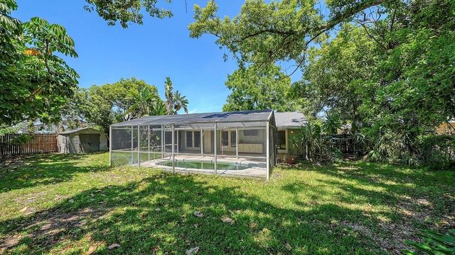 6703 POINTE WEST BOULEVARD, Bradenton, FL 34209