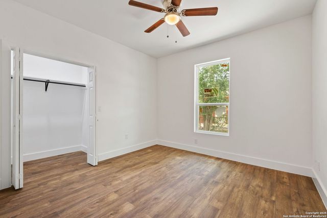 101 New York, San Antonio, TX 78214