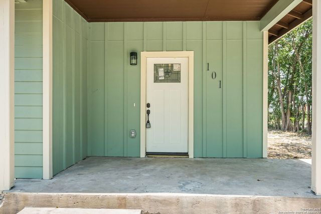 101 New York, San Antonio, TX 78214