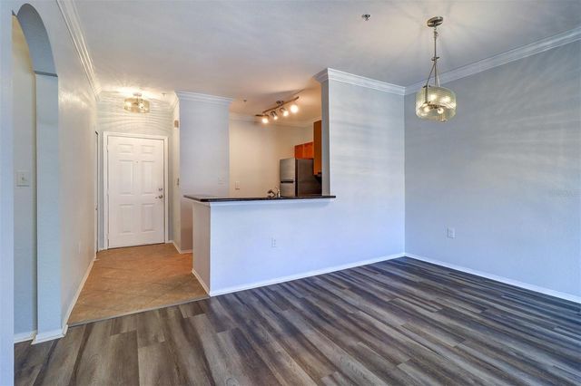 2722 VIA TIVOLI 422B, Clearwater, FL 33764