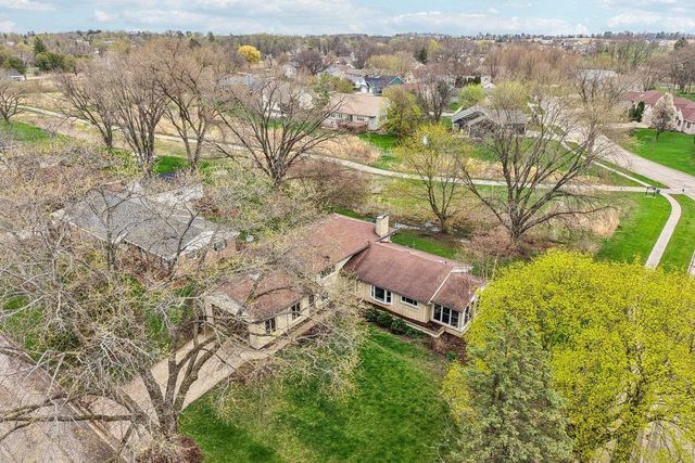 738 Fairway Lane, Jefferson, WI 53549
