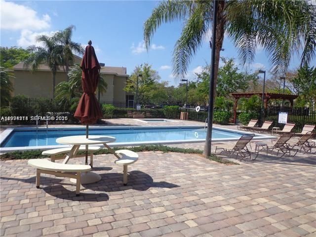 800 Cypress Park Way J1, Deerfield Beach, FL 33064