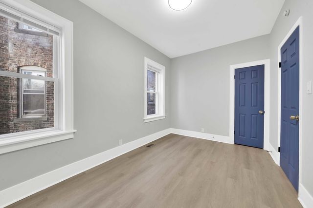 41 W 14th Place 1, Chicago Heights, IL 60411