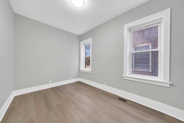 41 W 14th Place 1, Chicago Heights, IL 60411
