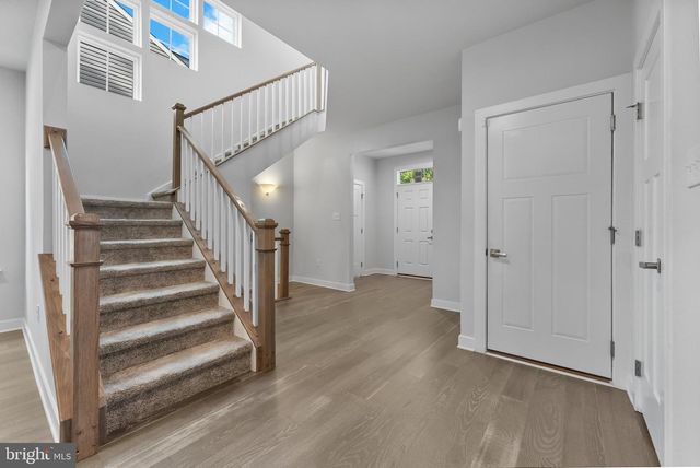 58 OAKWOOD BLVD, Hampton, NJ 08827