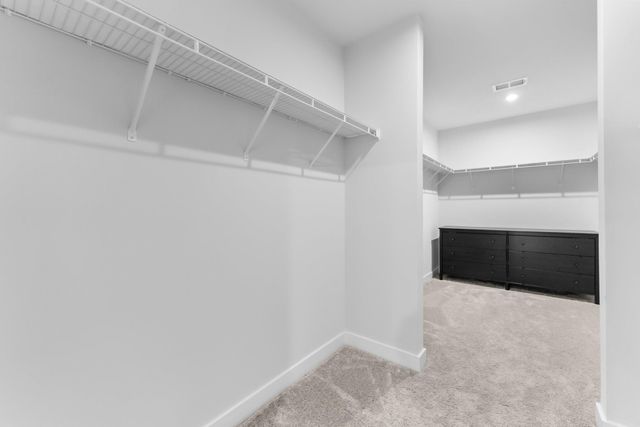 58 OAKWOOD BLVD, Hampton, NJ 08827