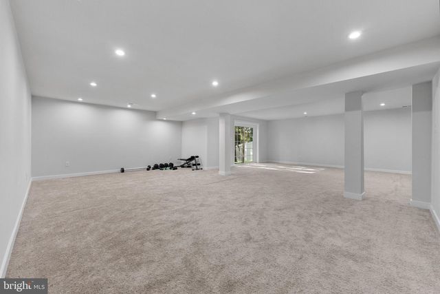 58 OAKWOOD BLVD, Hampton, NJ 08827