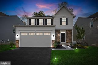 58 OAKWOOD BLVD, Hampton, NJ 08827