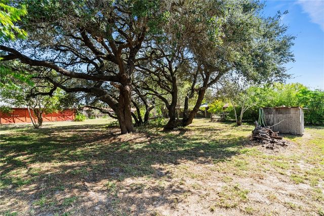 1940 S Commercial St, Aransas Pass, TX 78336