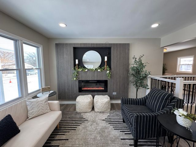 2976 Evelyn Street, Portage, IN 46368