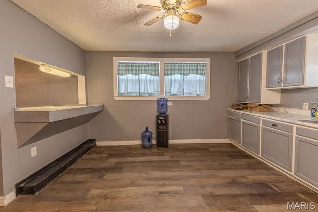 305 Mine Road, Sawyerville, IL 62085