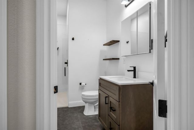 1836 Swinton Dr, Folsom, CA 95630