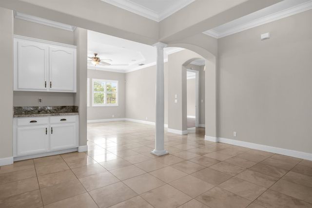 1836 Swinton Dr, Folsom, CA 95630