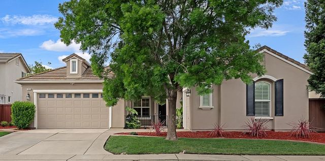 1836 Swinton Dr, Folsom, CA 95630