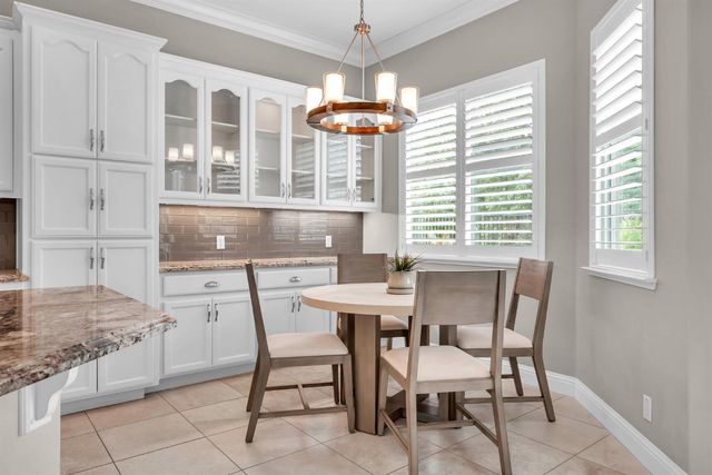 1836 Swinton Dr, Folsom, CA 95630