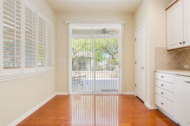 311 Dove Hollow TRL, Georgetown, TX 78633