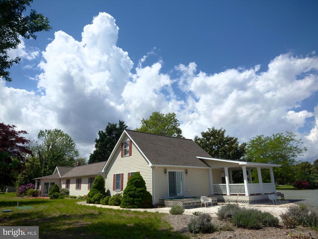 300 HICKORY LN, Chestertown, MD 21620