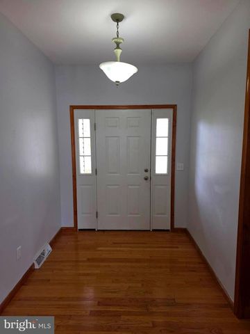 36 ARLBERG CIR, Dover, DE 19904