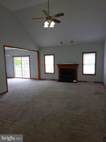 36 ARLBERG CIR, Dover, DE 19904
