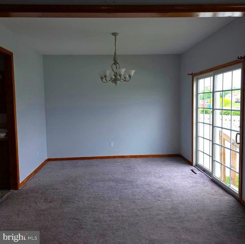 36 ARLBERG CIR, Dover, DE 19904