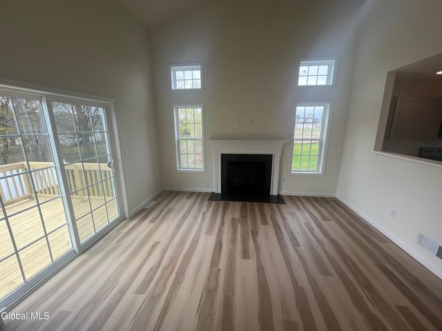 5 Tap In Lane, Mechanicville, NY 12118