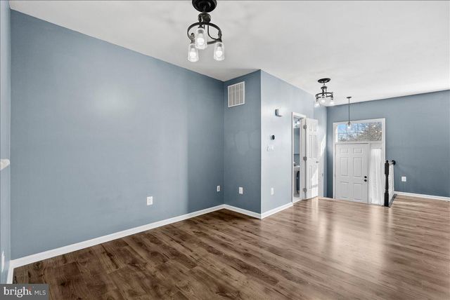 17304 PACIFIC RIM TER, Dumfries, VA 22025