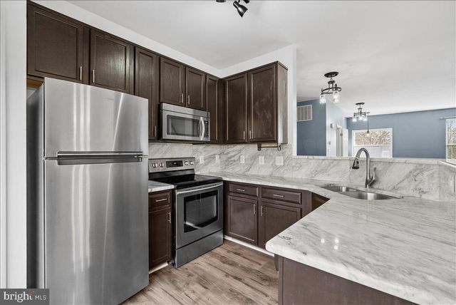 17304 PACIFIC RIM TER, Dumfries, VA 22025