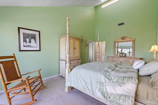 8520 Gulf Blvd 39, Navarre Beach, FL 32566