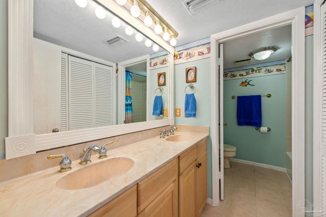 8520 Gulf Blvd 39, Navarre Beach, FL 32566